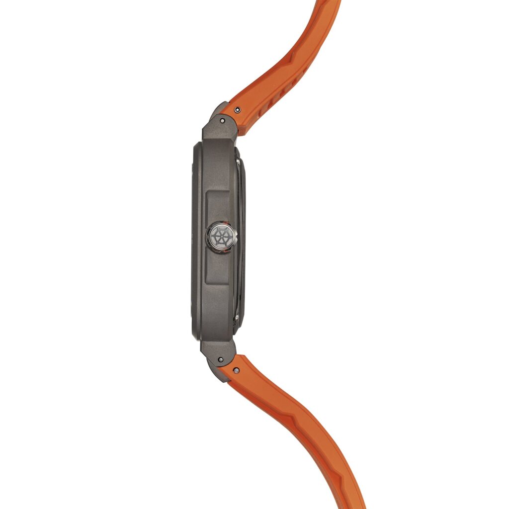 HERBELIN CAP CAMARAT SQUARE Skelett Titan Orange 1846SQTDCMD – Seitenansicht